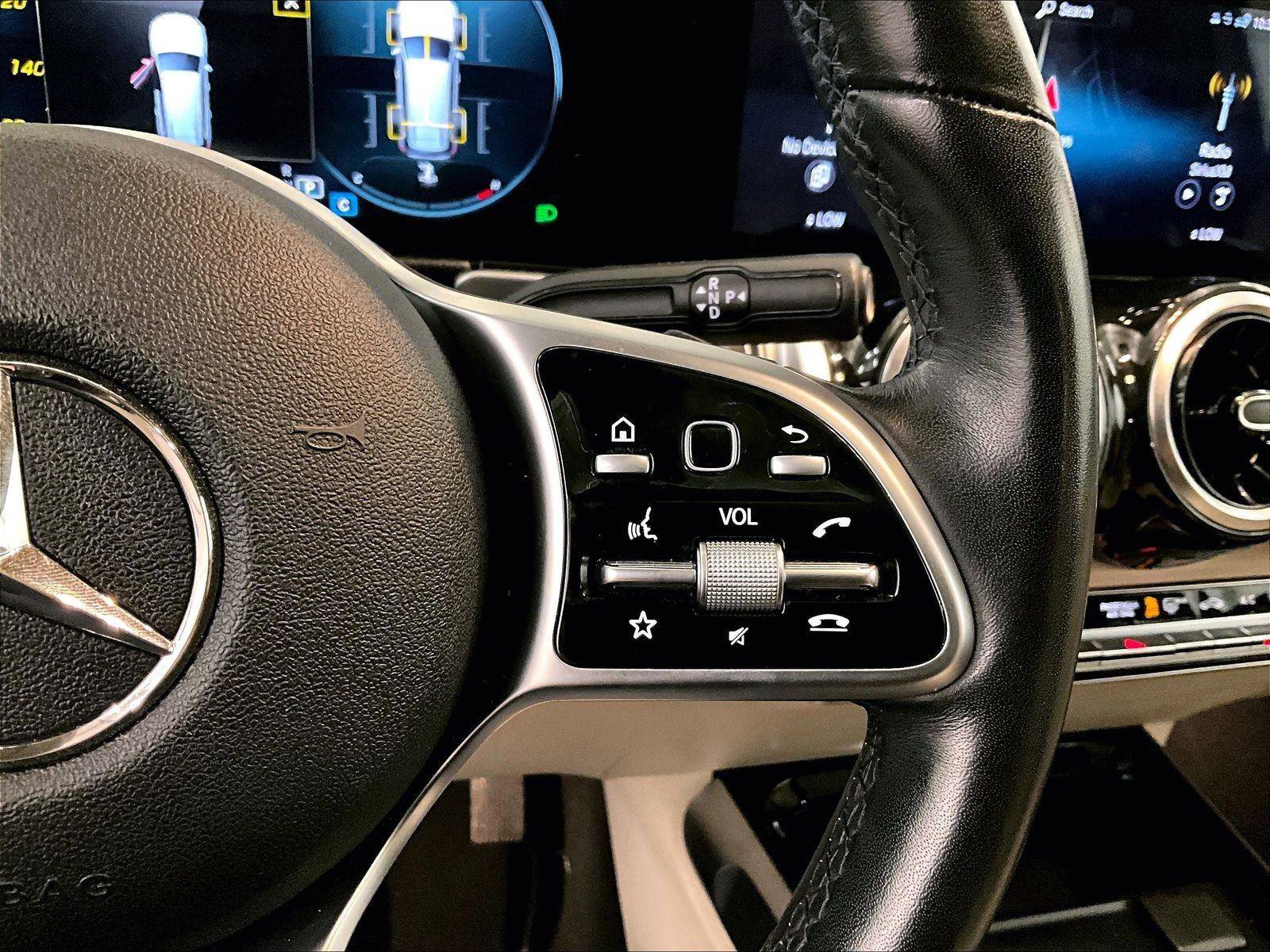 Used 2022 Mercedes-Benz GLB 250 4MATIC image 18