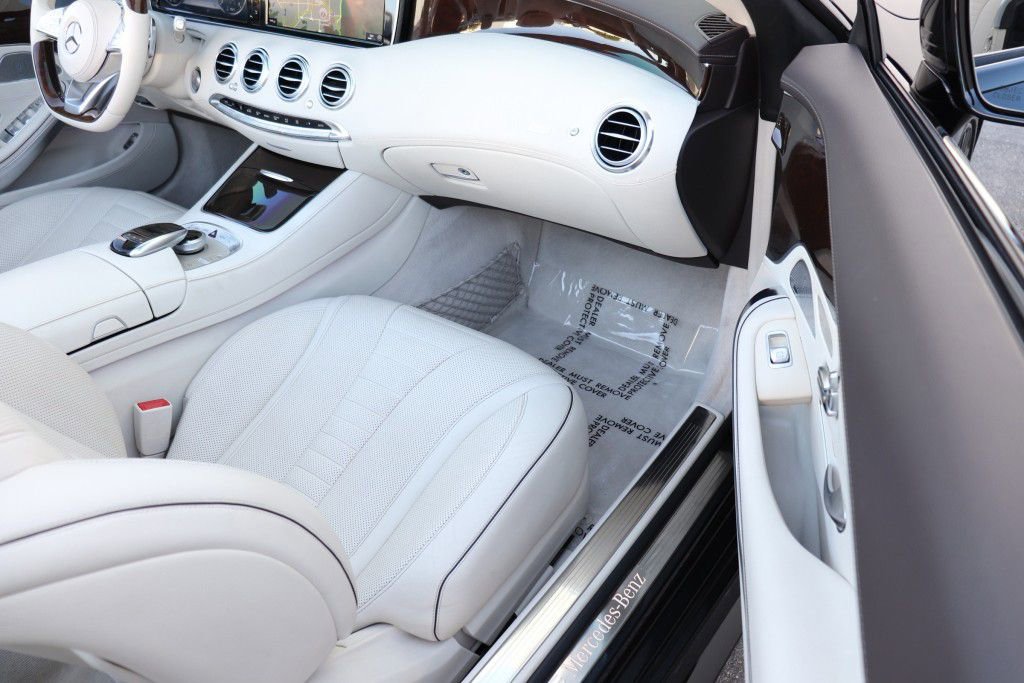 Used 2017 Mercedes-Benz S 550 Cabriolet image 34