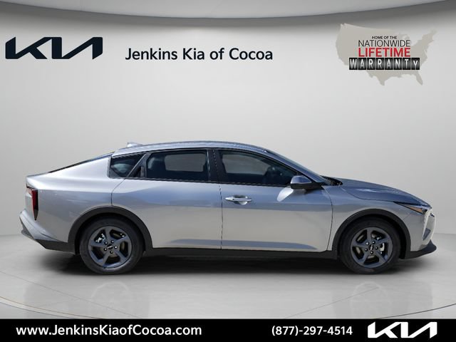 New 2026 Kia K4 FWD image 3