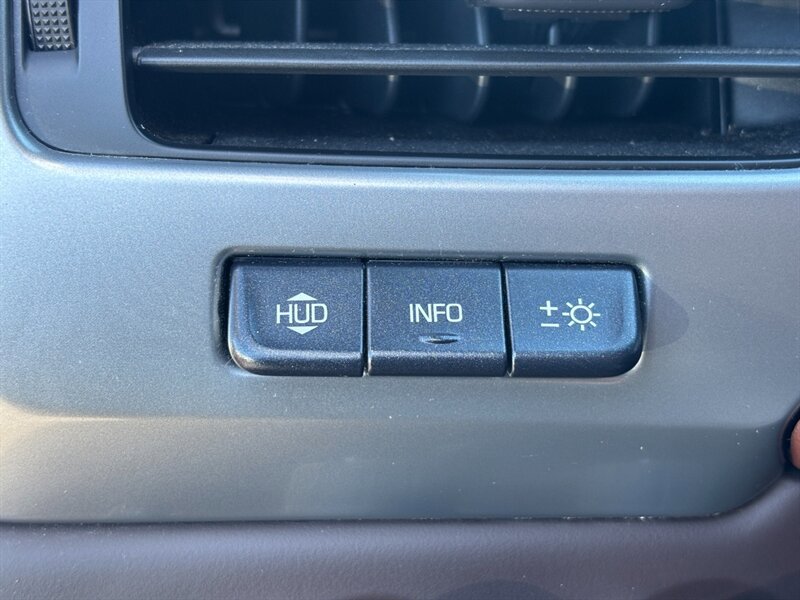 Used 2016 Chevrolet Tahoe LTZ AWD/4WD image 29