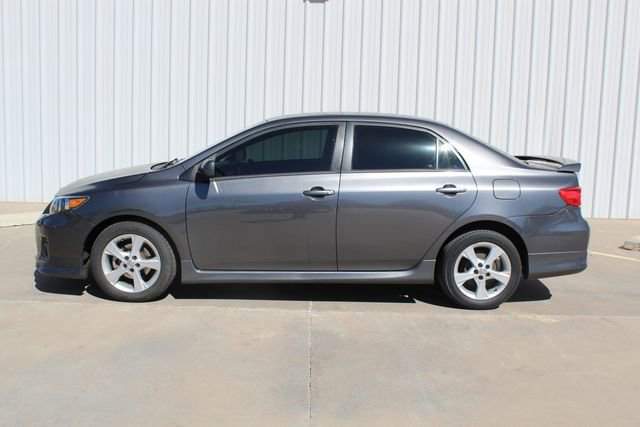 Used 2013 Toyota Corolla S image 3
