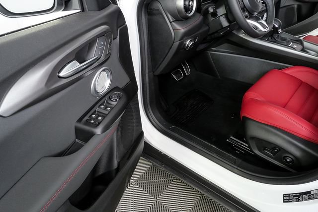 New 2026 Alfa Romeo Tonale w/ Red Premium Package image 8