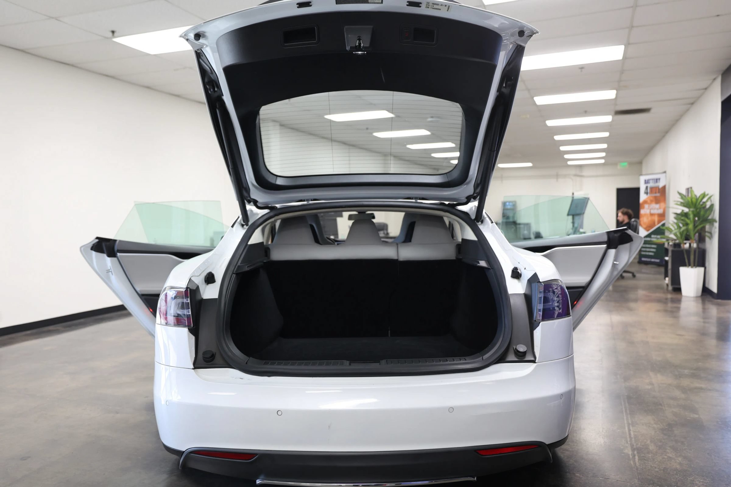 Used 2015 Tesla Model S P85D AWD/4WD image 49