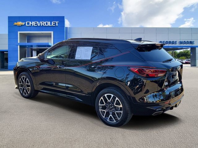 Used 2024 Chevrolet Blazer RS w/ Driver Confidence II Package image 3