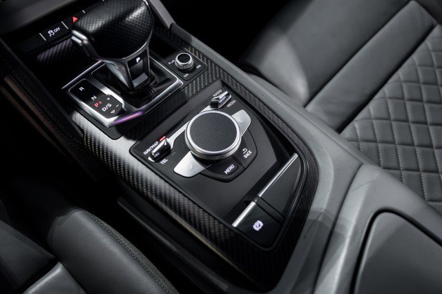 Used 2017 Audi R8 V10 plus image 24