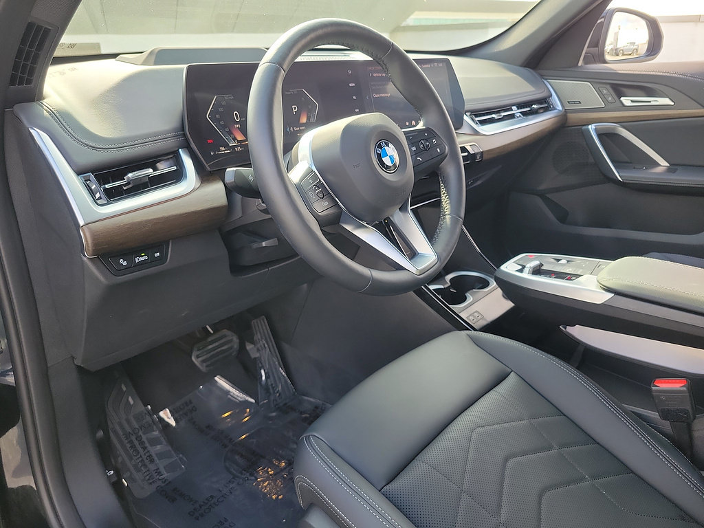 Used 2026 BMW X1 xDrive28i w/ Technology Package AWD/4WD image 21