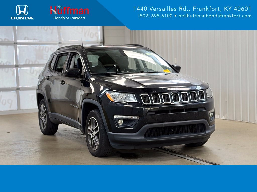 Used 2017 Jeep Compass Latitude w/ Safe & Security Group AWD/4WD image 1