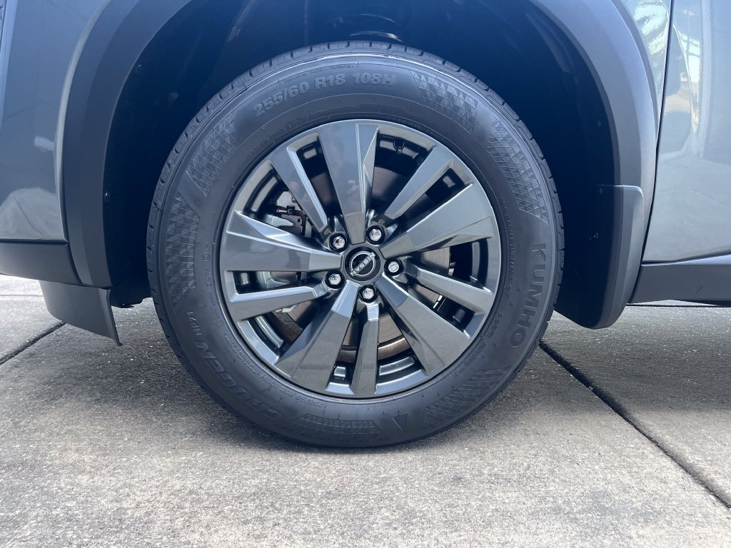 New 2026 Nissan Pathfinder SV AWD/4WD image 22