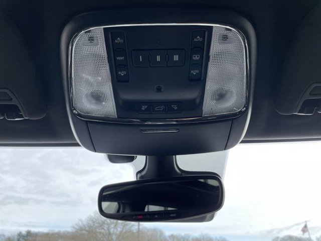 Used 2018 Jeep Grand Cherokee Trackhawk w/ Trailer Tow Group IV image 24