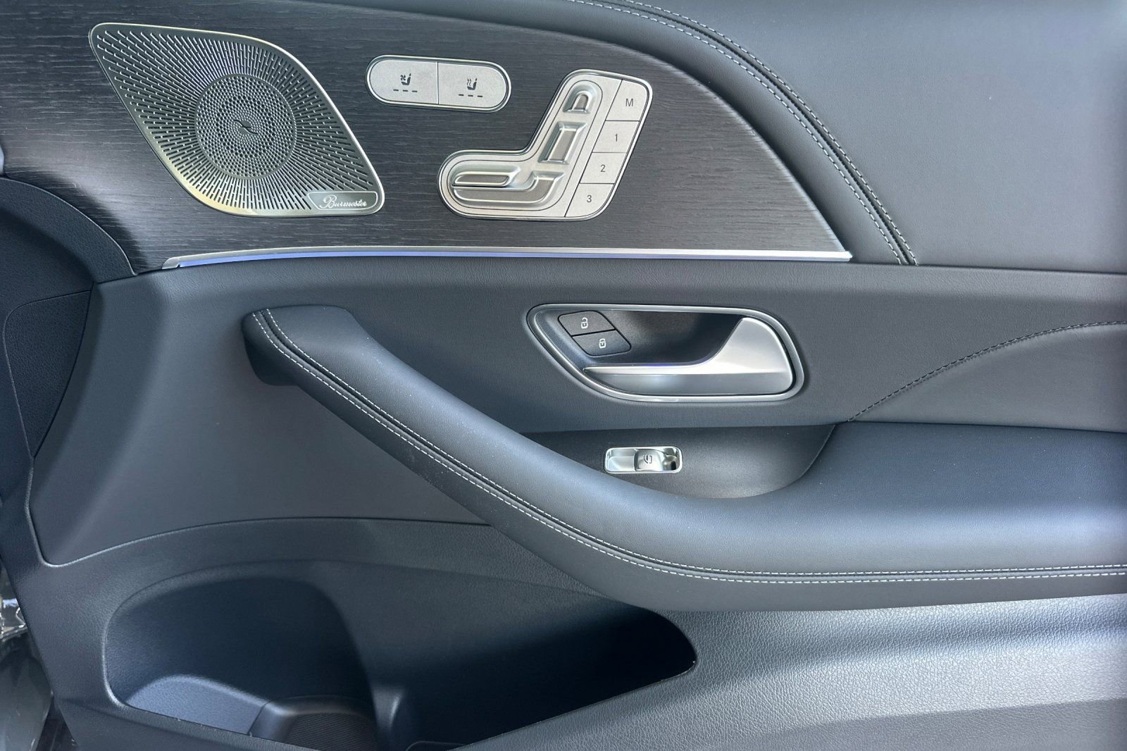 New 2026 Mercedes-Benz GLS 63 AMG 4MATIC image 32