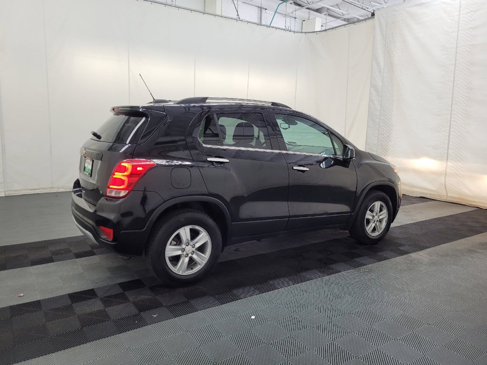 Used 2020 Chevrolet Trax LT w/ LT Convenience Package AWD/4WD image 10