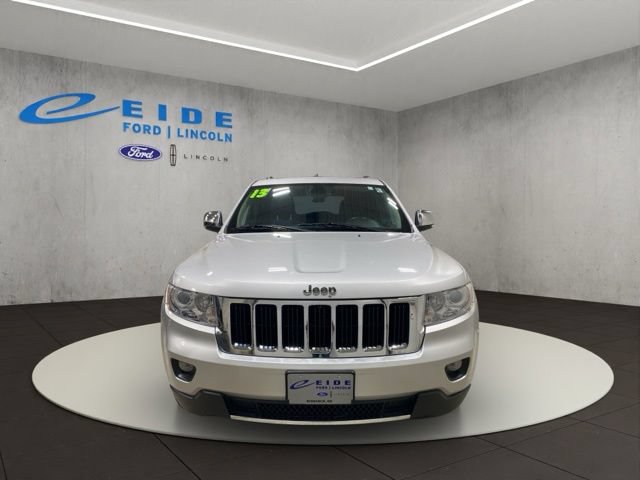 Used 2013 Jeep Grand Cherokee Limited w/ Trailer Tow Group IV AWD/4WD image 6