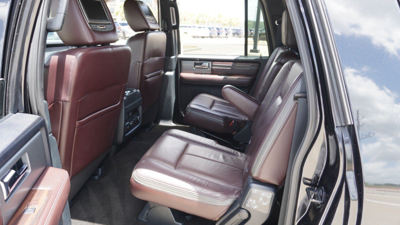 Used 2015 Ford Expedition EL Platinum RWD image 28