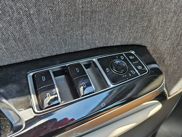 New 2026 Cadillac Escalade Platinum Sport w/ LPO, ONYX Package AWD/4WD image 30