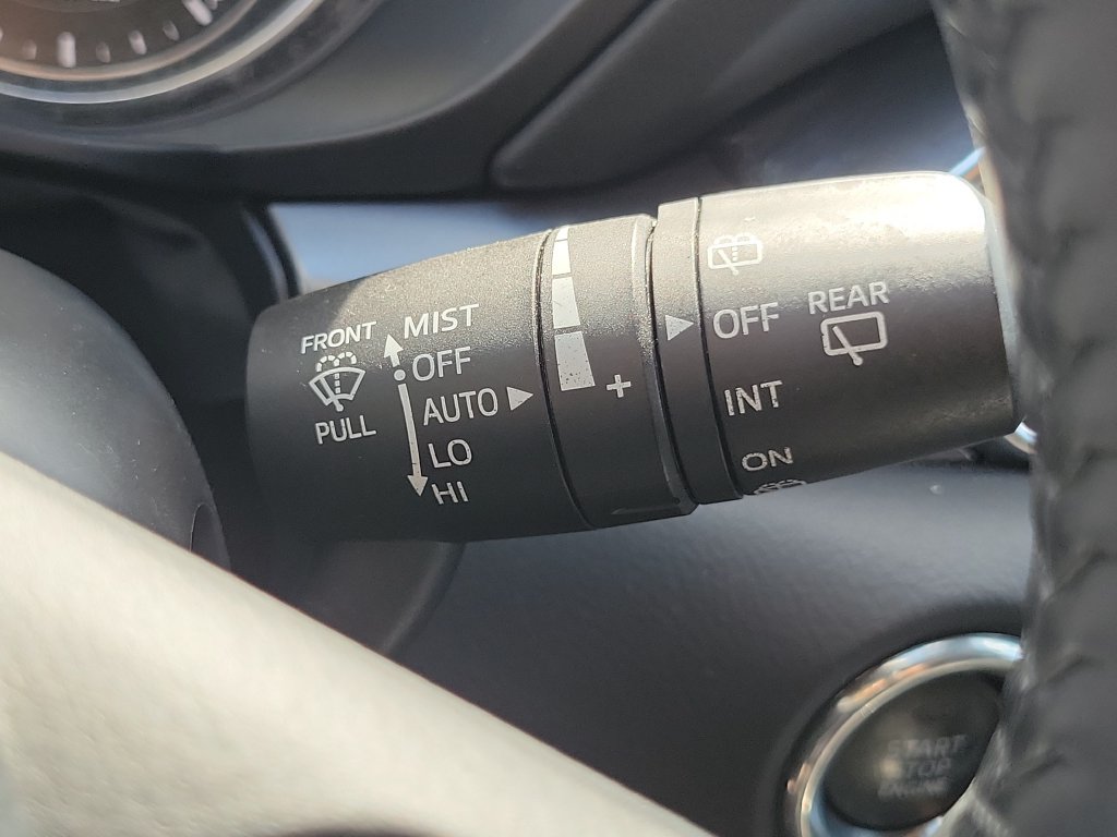 Used 2020 MAZDA CX-5 Touring FWD image 34