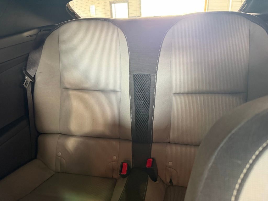 Used 2015 Chevrolet Camaro LT image 30