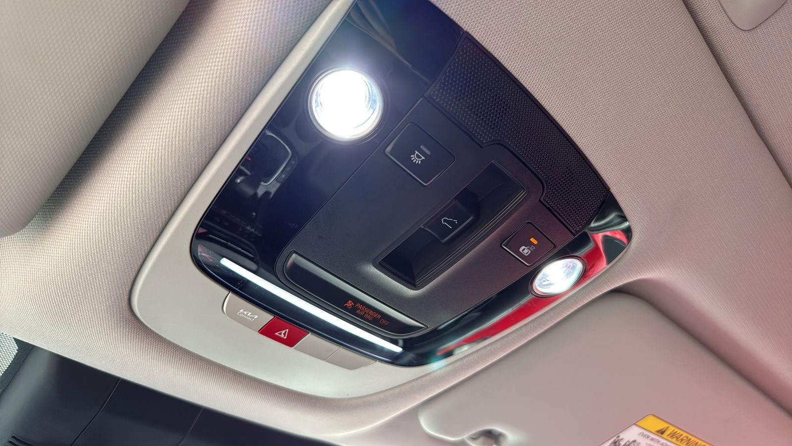 Used 2025 Kia Seltos EX w/ EX Sunroof Package FWD image 22
