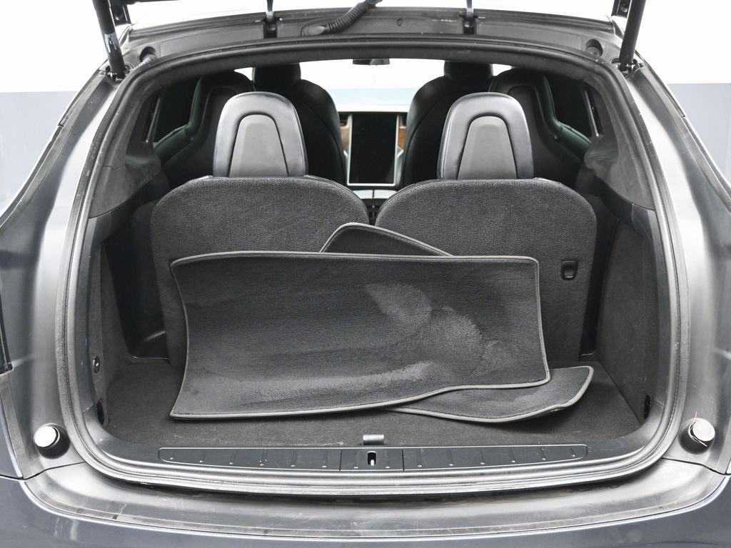 Used 2021 Tesla Model X Long Range image 14