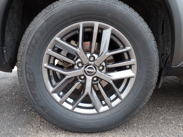 Used 2024 Nissan Rogue S AWD/4WD image 6