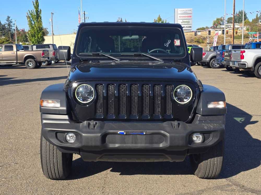 Used 2023 Jeep Wrangler Unlimited Sport AWD/4WD image 12