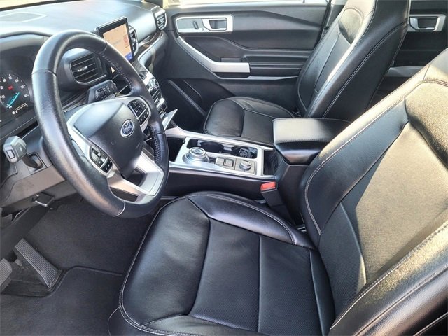 Used 2023 Ford Explorer Limited image 24