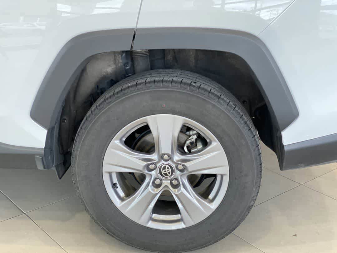 Certified 2025 Toyota RAV4 XLE AWD/4WD image 13