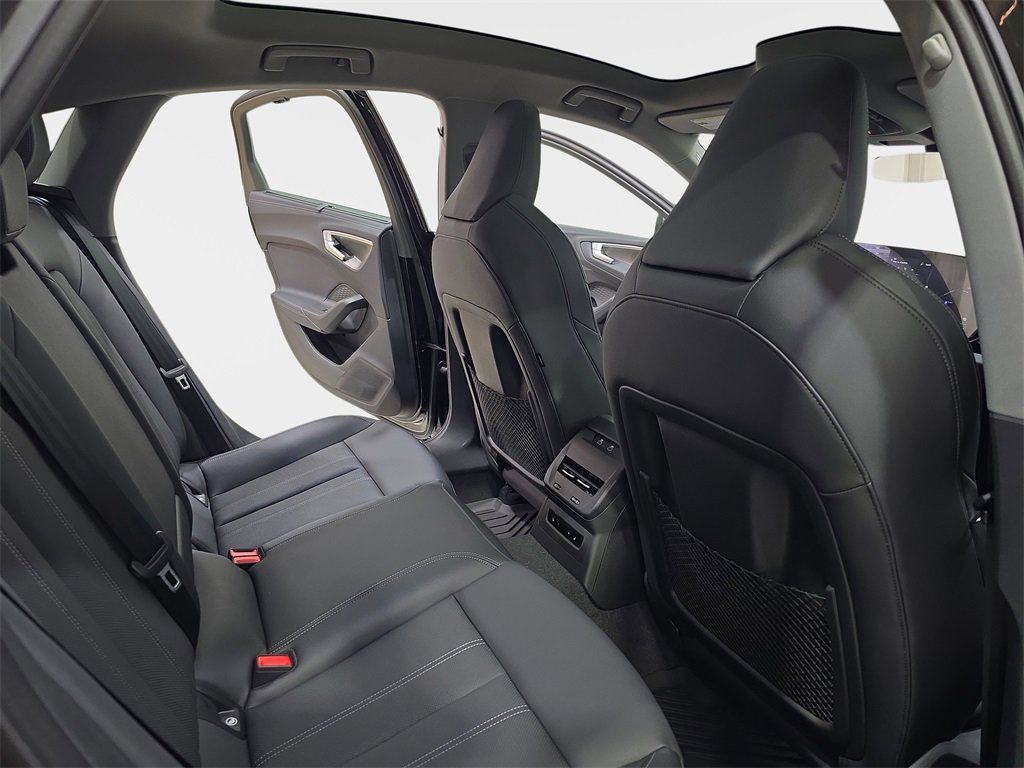 New 2025 Audi A5 2.0T Prestige image 11