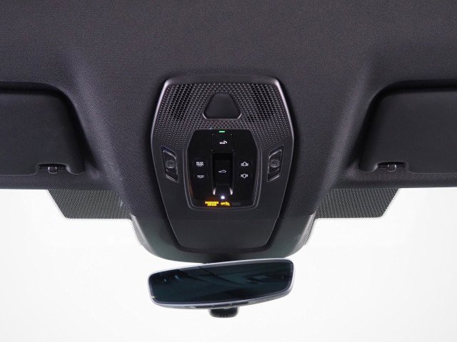 Used 2024 Porsche Macan 4 Electric image 83