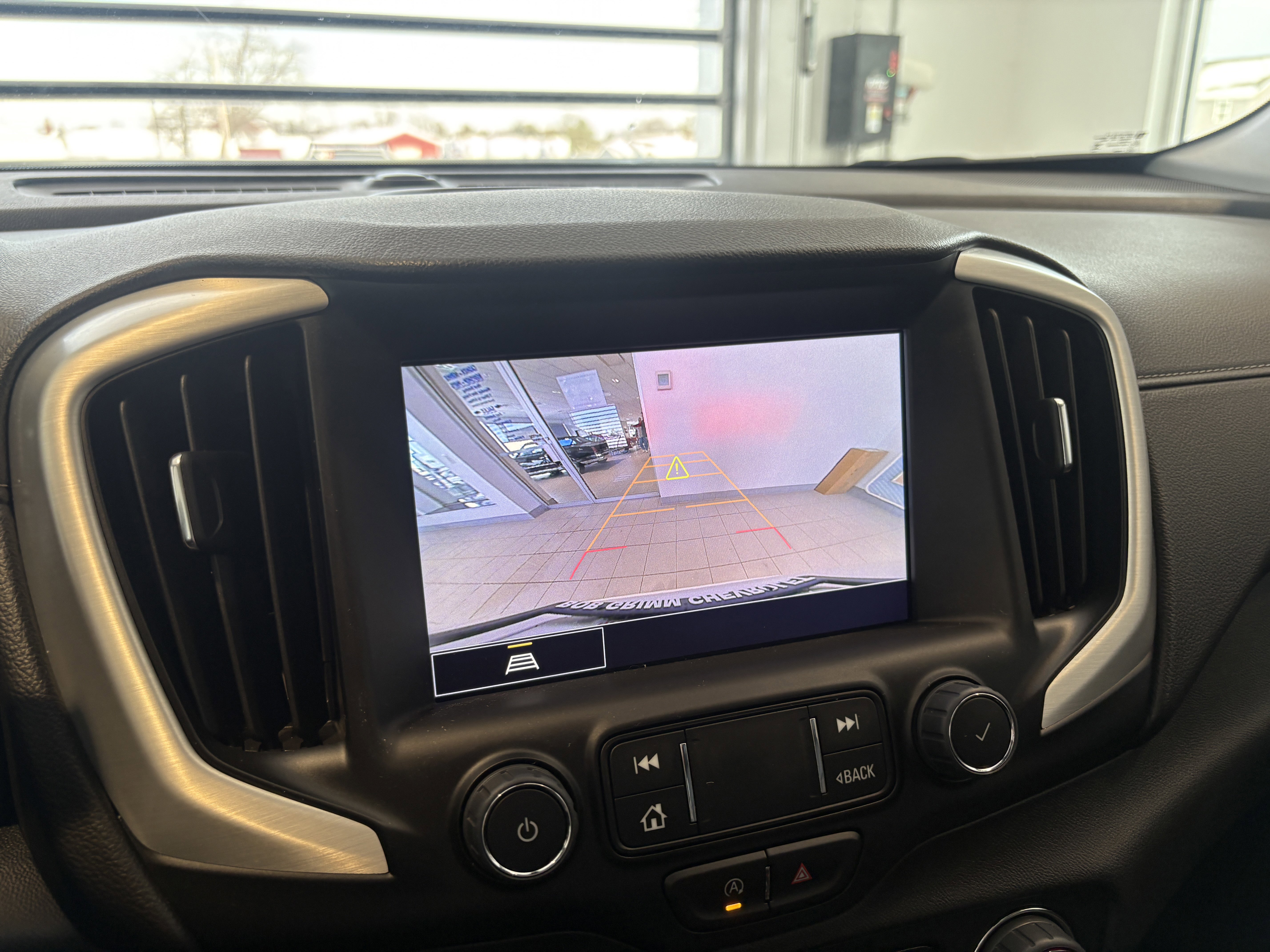 Used 2024 GMC Terrain SLT w/ Infotainment Package II image 13