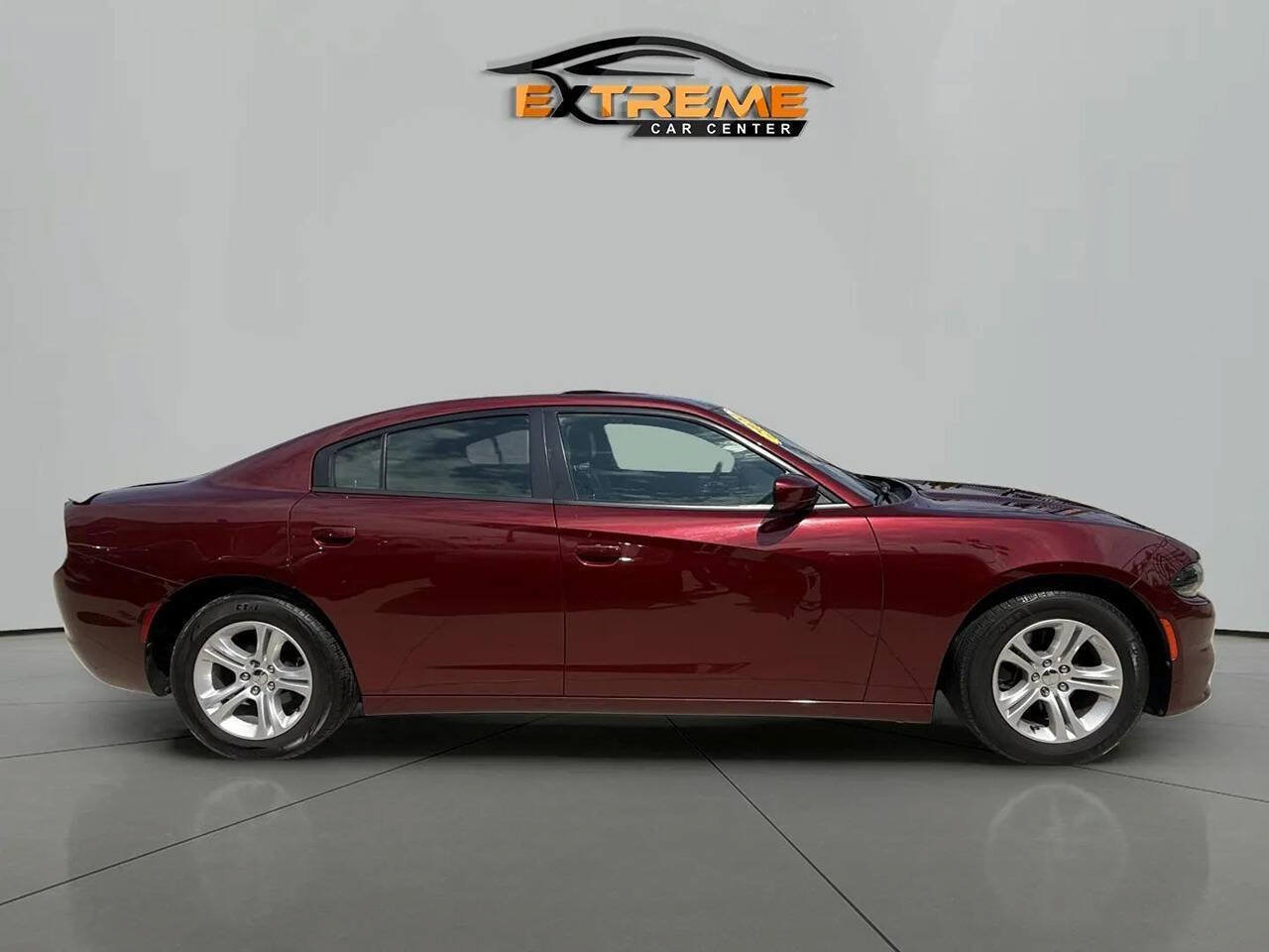 Used 2021 Dodge Charger SXT w/ Leather Interior Group RWD image 7