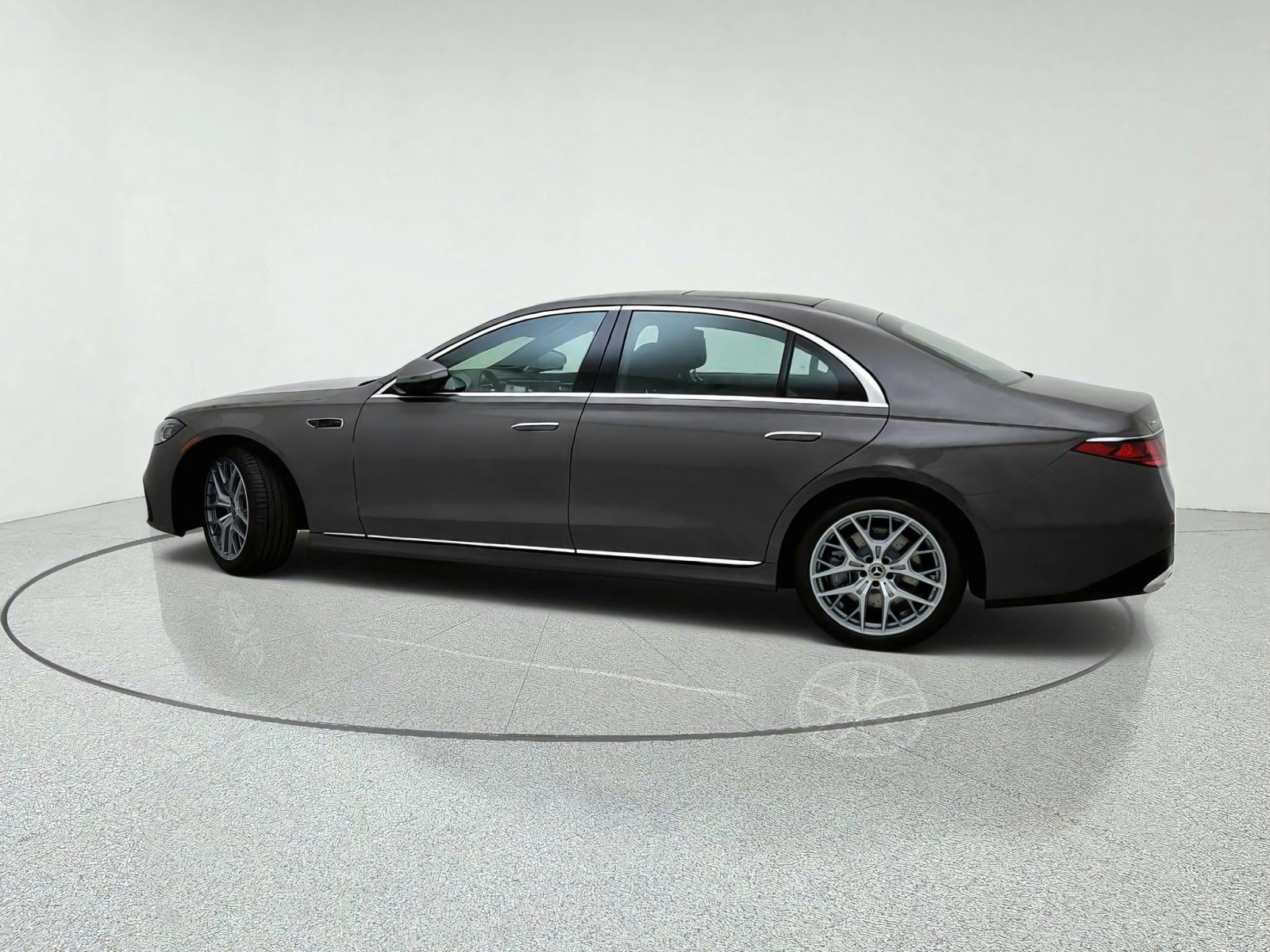 New 2027 Mercedes-Benz S 580 4MATIC Sedan image 13