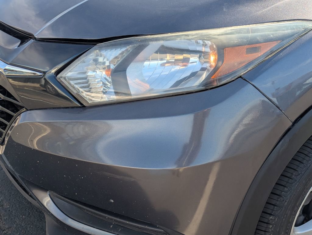 Used 2016 Honda HR-V LX image 12