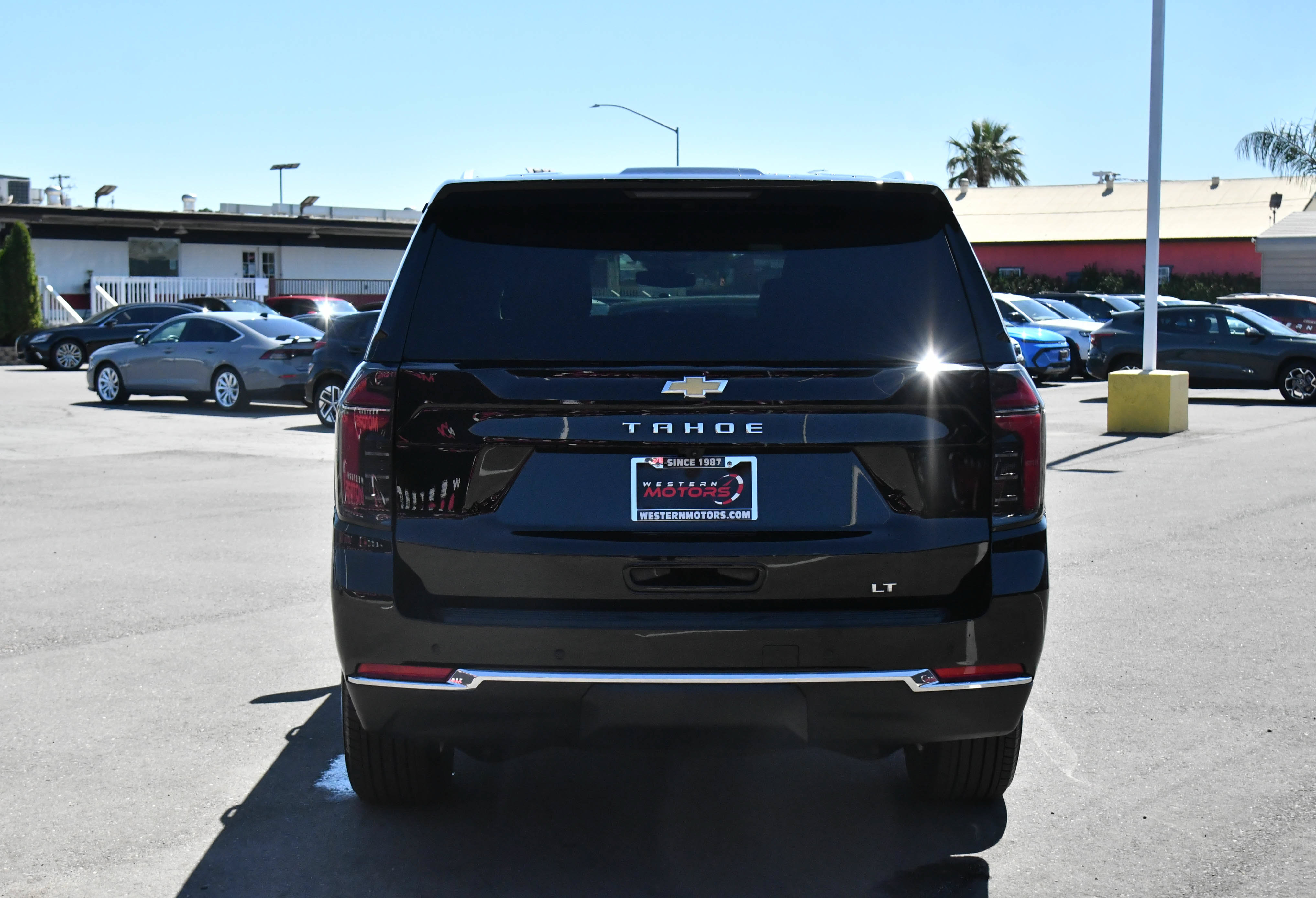 Used 2025 Chevrolet Tahoe LT AWD/4WD image 7