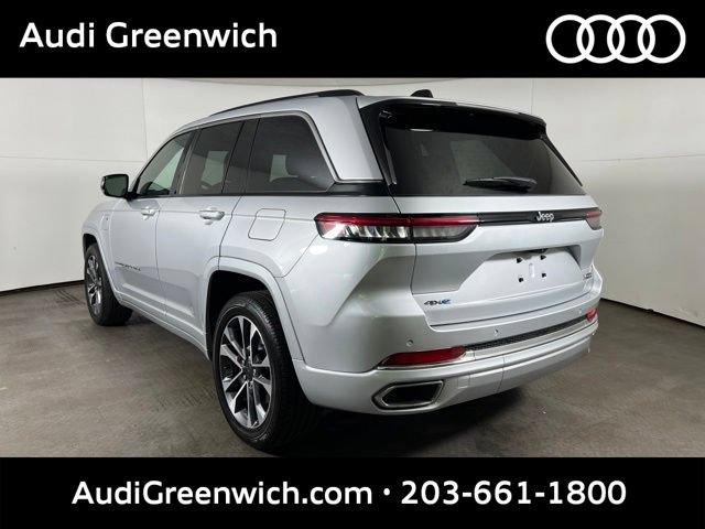 Used 2024 Jeep Grand Cherokee Overland w/ Trailer Tow Package AWD/4WD image 5