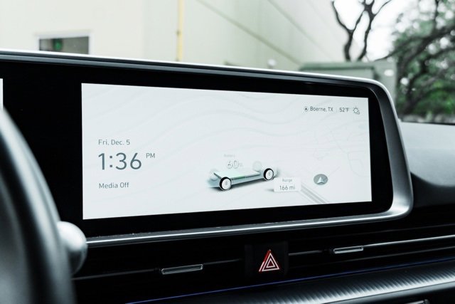 Used 2023 Hyundai Ioniq 6 SEL image 16