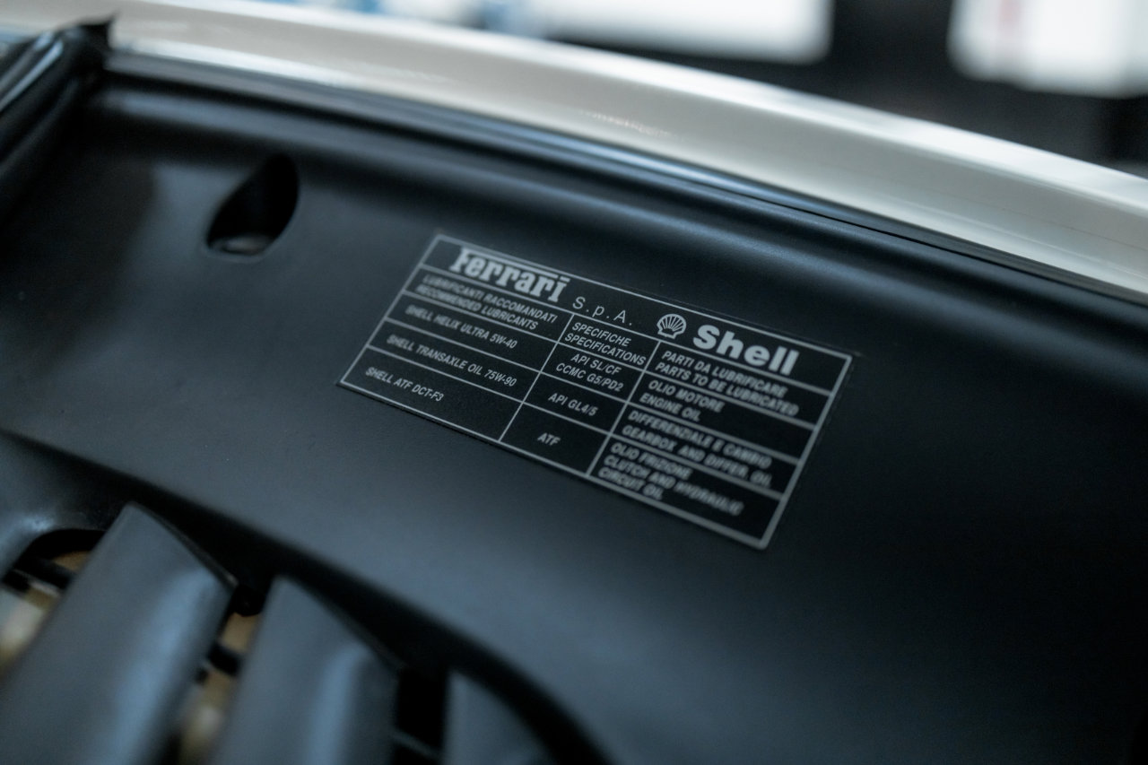 Used 2016 Ferrari California T image 85