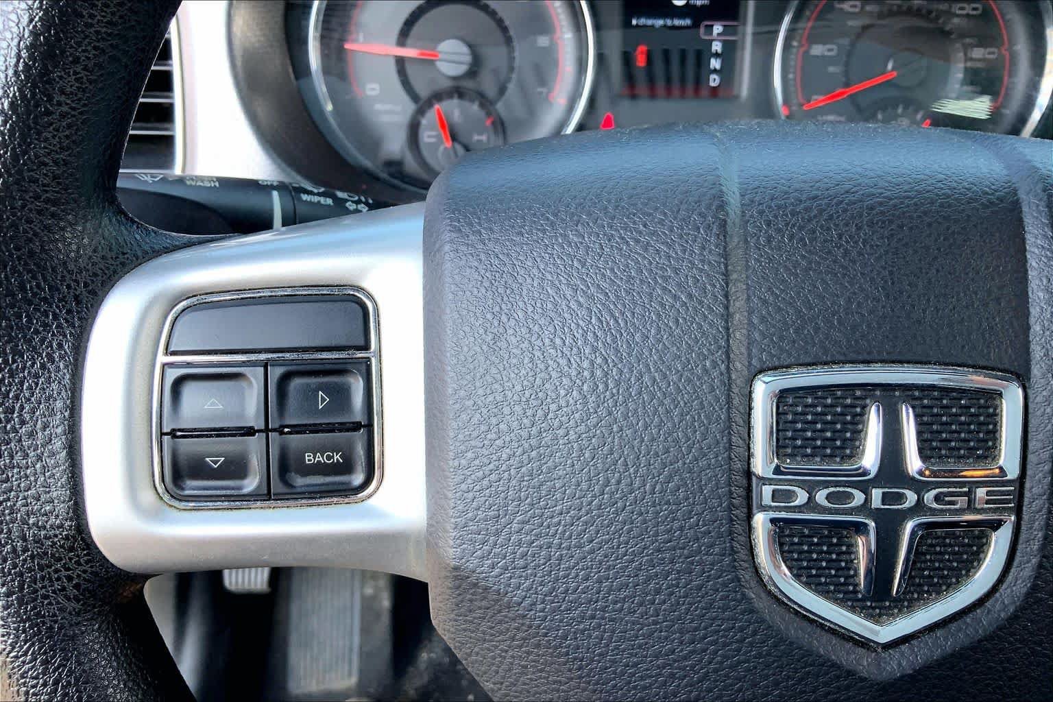 Used 2014 Dodge Charger SE RWD image 24