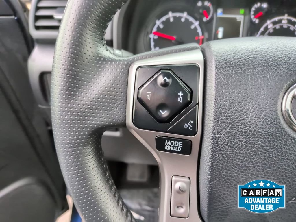 Used 2022 Toyota 4Runner SR5 Premium w/ Moonroof Package AWD/4WD image 16
