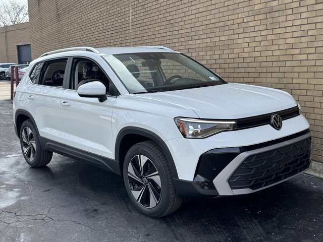 New 2026 Volkswagen Taos SE AWD/4WD image 4