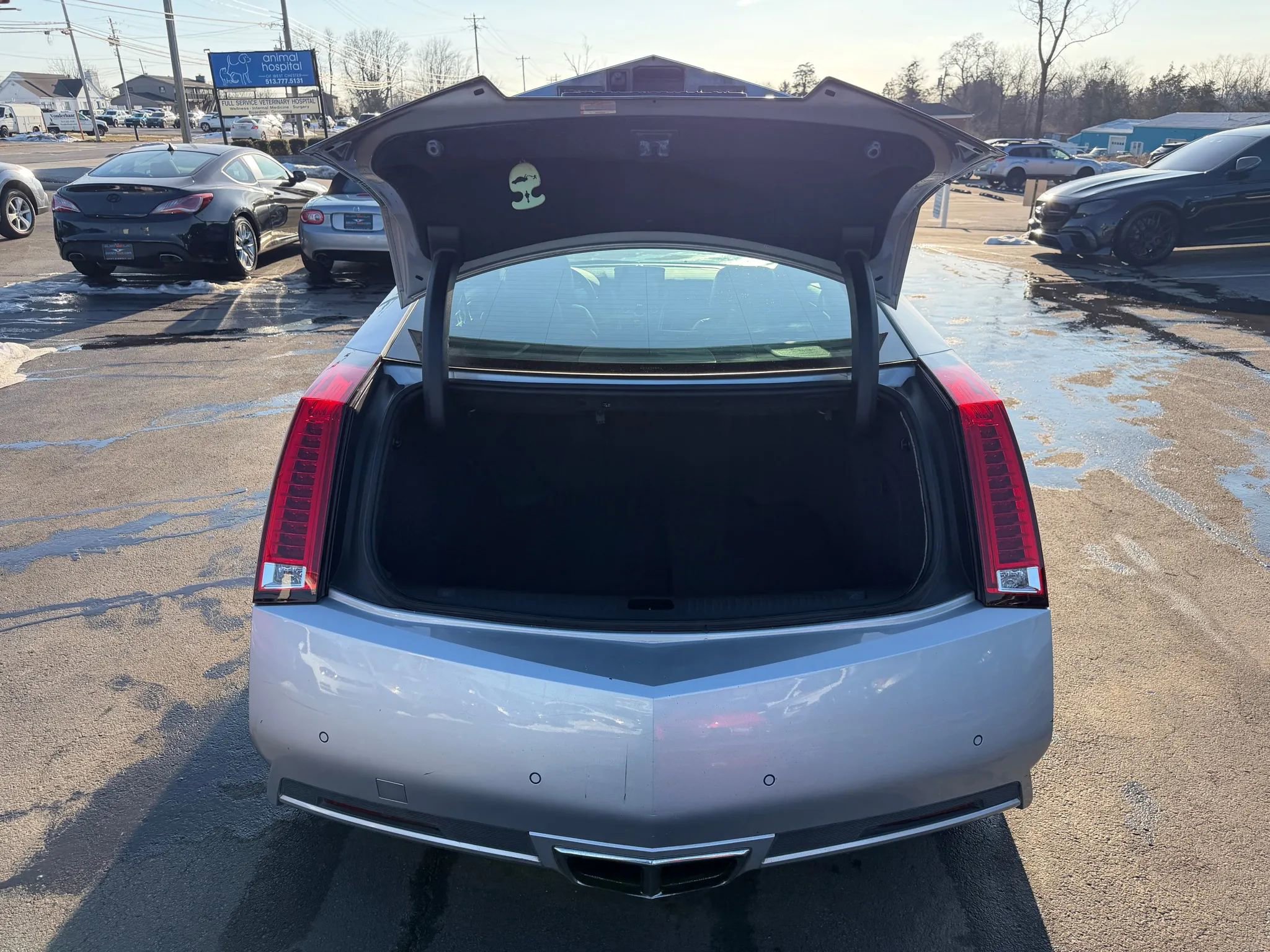 Used 2011 Cadillac CTS Premium image 33