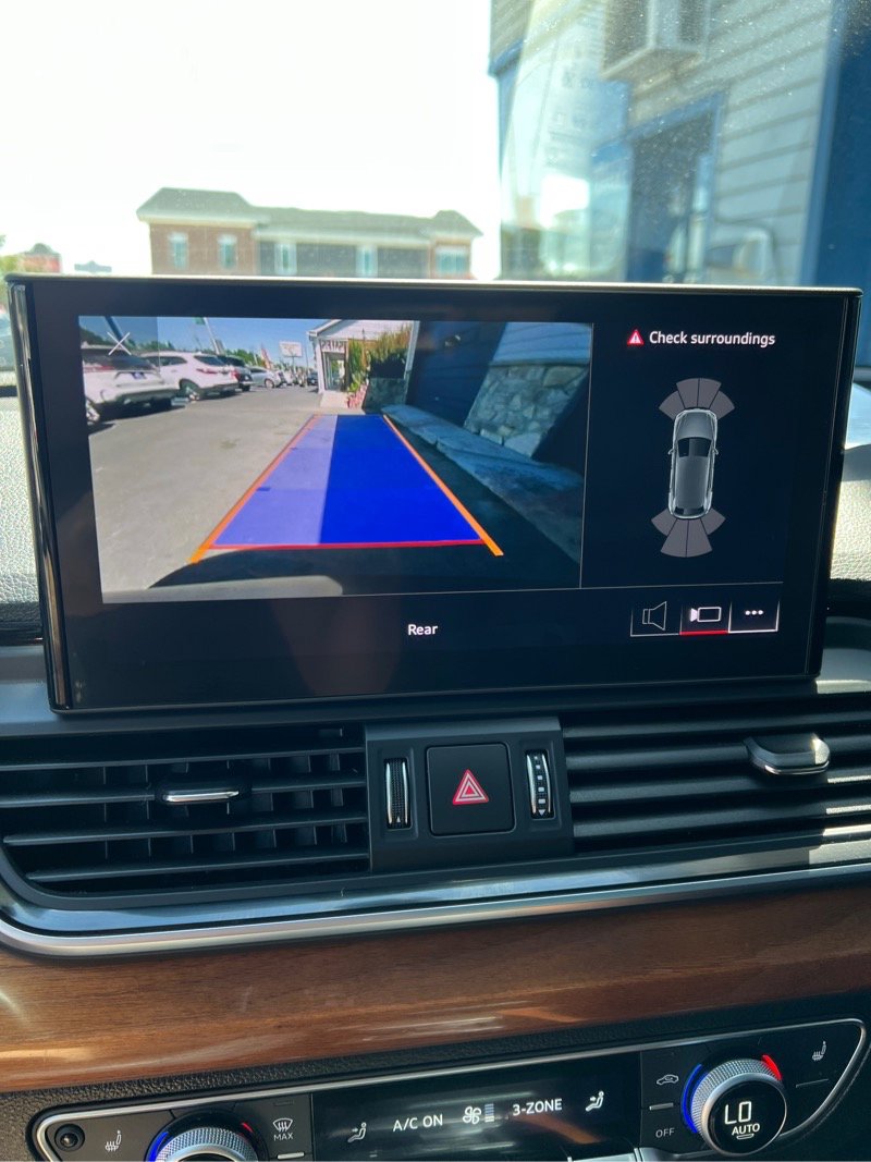 Used 2022 Audi Q5 2.0T Premium w/ Convenience Package image 24