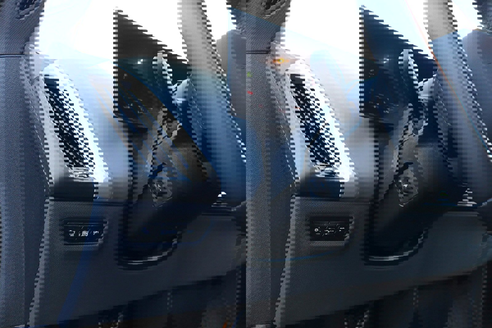 Used 2023 BMW iX M60 w/ Executive Package image 28