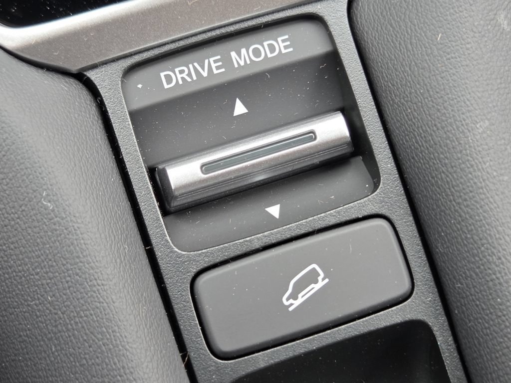 New 2027 Honda HR-V Sport image 7