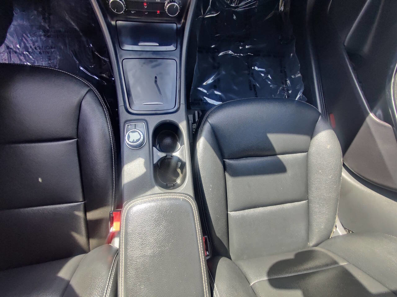 Used 2015 Mercedes-Benz GLA 250 GLA 250 4dr SUV image 30