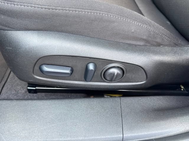 Used 2024 Chevrolet Malibu LT FWD image 11