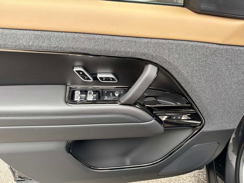 New 2026 Land Rover Range Rover Sport Dynamic SE image 19