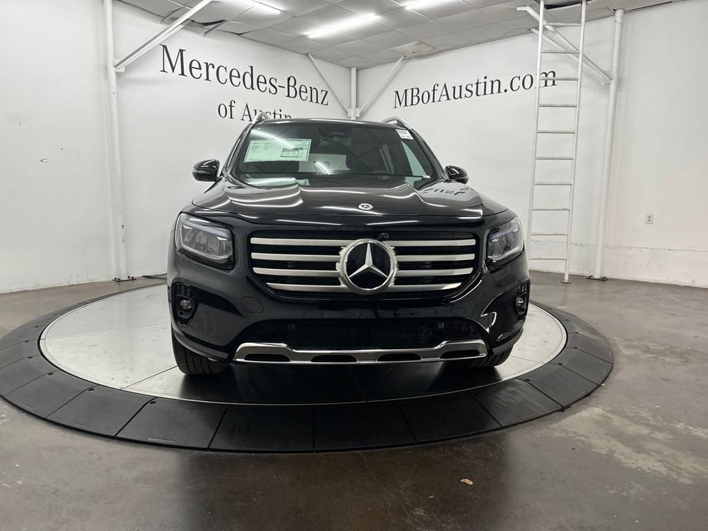 New 2026 Mercedes-Benz GLB 250 4MATIC image 2