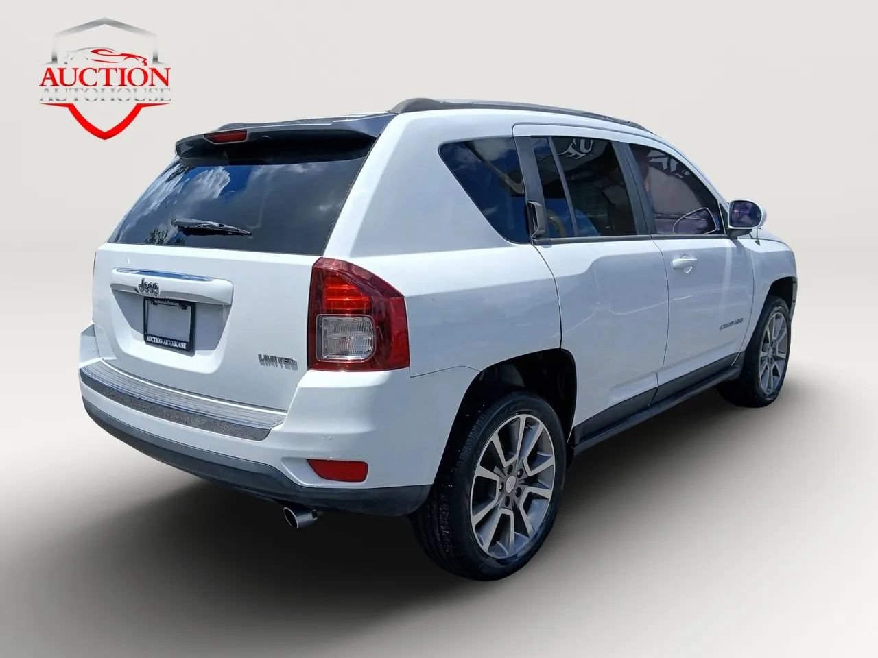 Used 2015 Jeep Compass Limited FWD image 5