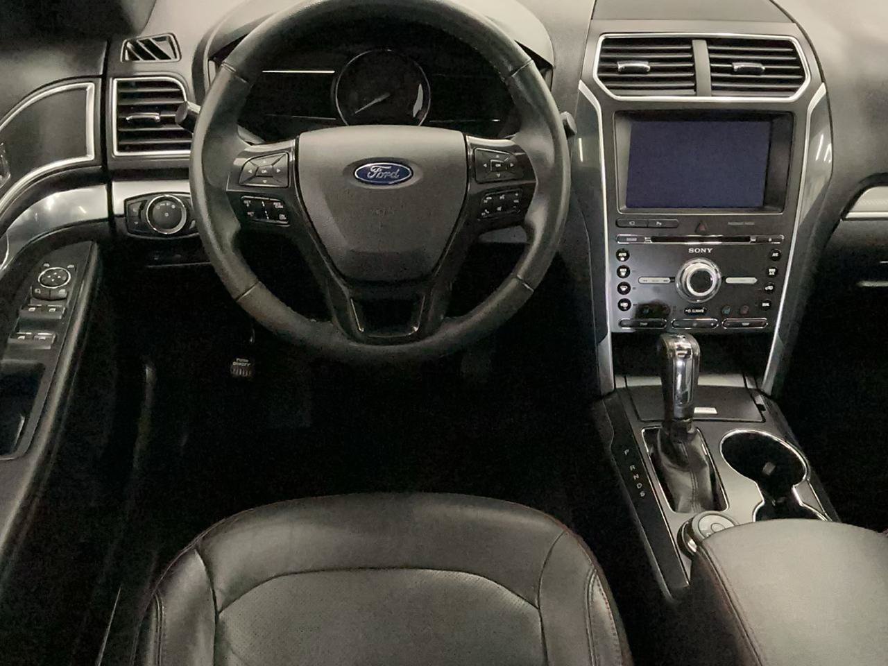 Used 2018 Ford Explorer Sport w/ Equipment Group 401A AWD/4WD image 17