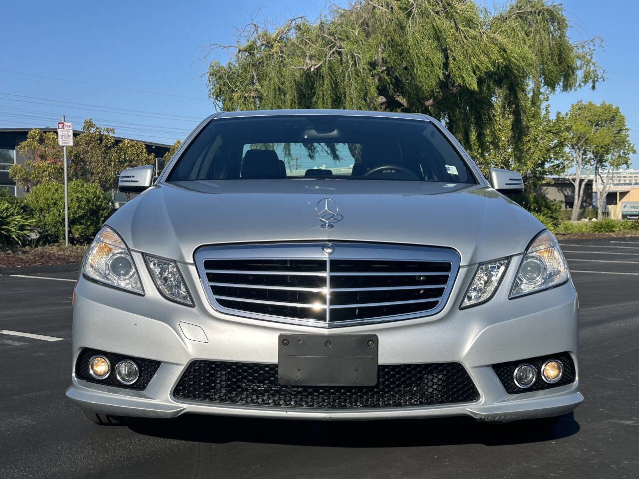Used 2010 Mercedes-Benz E 350 Sedan w/ Premium 1 Pkg image 8